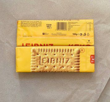 Печенье натуральное масляное для детей Bahlsen Leibniz Лейбниц сливочное 100гр 111700 фото