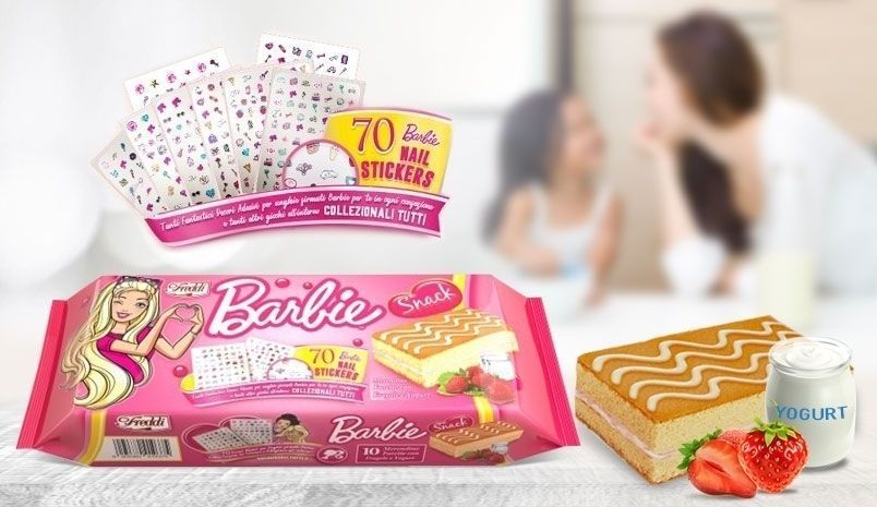 Бісквіти з кремом Freddi Barbie Strawberry-Yogurt Барбі Полуниця та Йогурт + наклейки 250 г 112232 фото